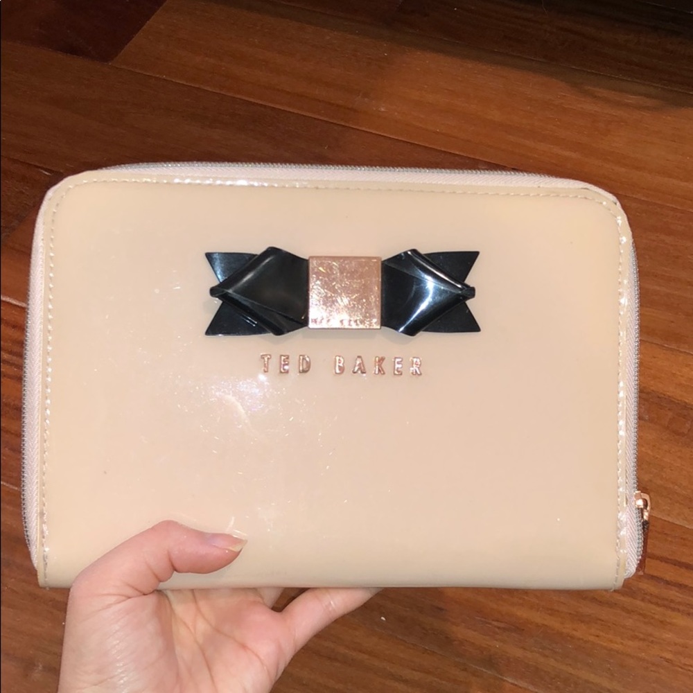 Ted baker pouch